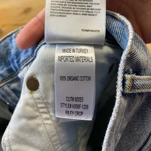 AGOLDE Riley Crop Jeans - Picture 5 of 5